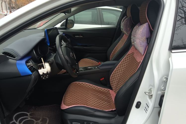 Used Toyota C-HR 2021 2.0L Luxury Edition Left Front Seat