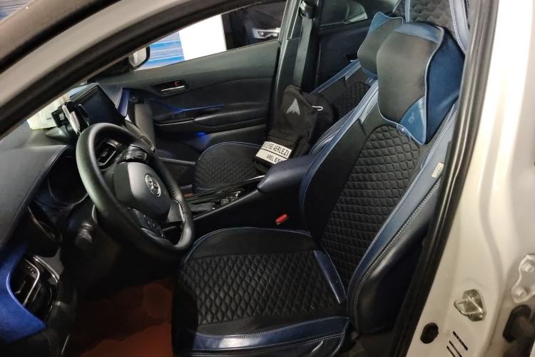 Used Toyota C-HR 2021 2.0L Luxury Edition Left Front Seat