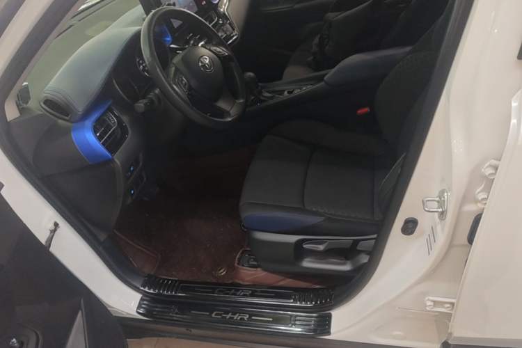 Used Toyota C-HR 2021 2.0L Comfort Edition Left Front Seat