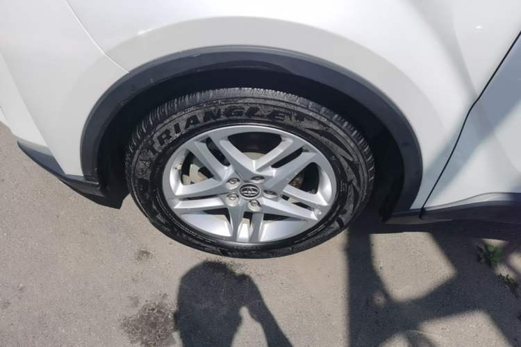 Used Toyota C-HR 2021 2.0L Comfort Edition Left Front Wheel Hub
