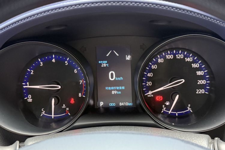 Used Toyota C-HR 2021 2.0L Comfort Edition Odometer Close Up