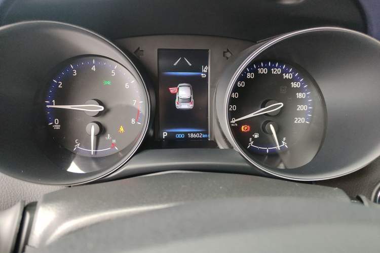 Used Toyota C-HR 2021 2.0L Comfort Edition Odometer Close Up