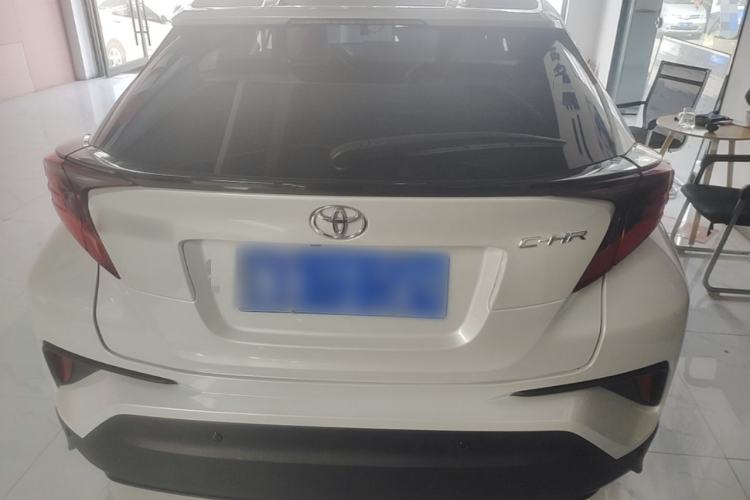 Used Toyota C-HR 2021 2.0L Luxury Edition Rear