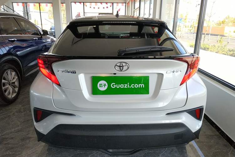 Used Toyota C-HR 2021 2.0L Luxury Edition Rear