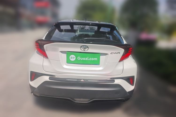Used Toyota C-HR 2021 2.0L Luxury Edition Rear
