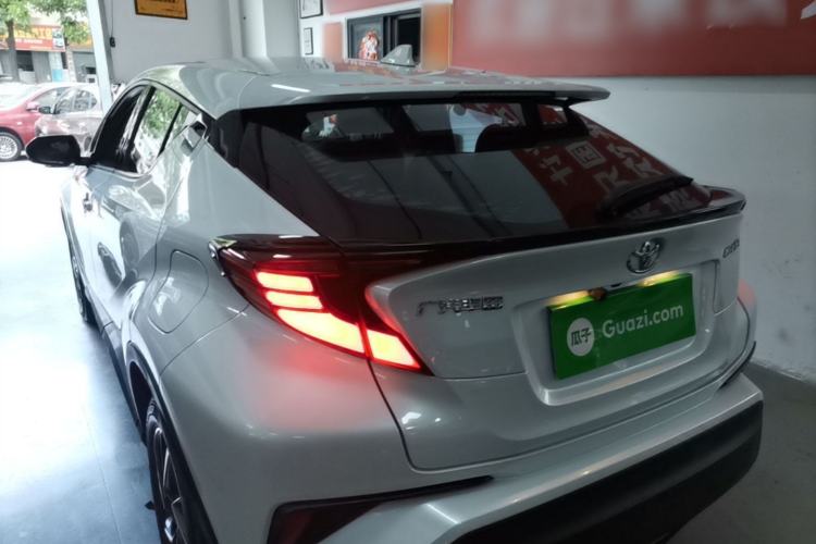Used Toyota C-HR 2021 2.0L Luxury Edition Rear Left 45 Deg