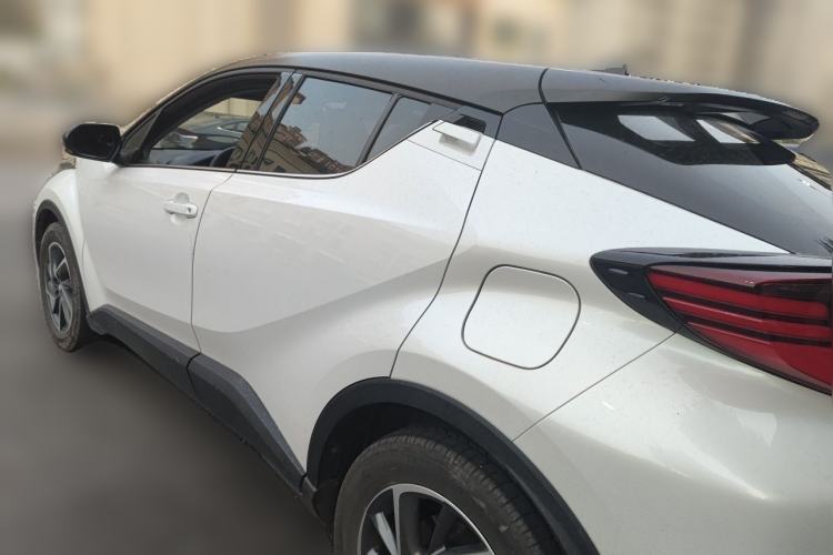 Used Toyota C-HR 2021 2.0L Luxury Edition Rear Left 45 Deg