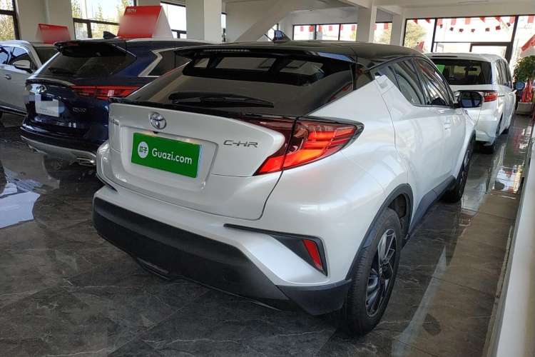 Used Toyota C-HR 2021 2.0L Luxury Edition Rear Right 45 Deg