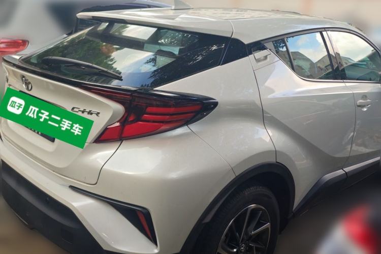 Used Toyota C-HR 2021 2.0L Luxury Edition Rear Right 45 Deg