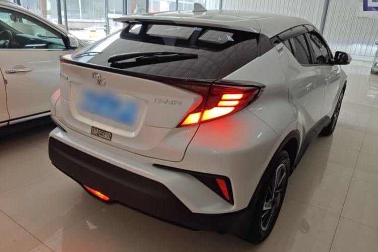 Used Toyota C-HR 2021 2.0L Luxury Edition Rear Right 45 Deg