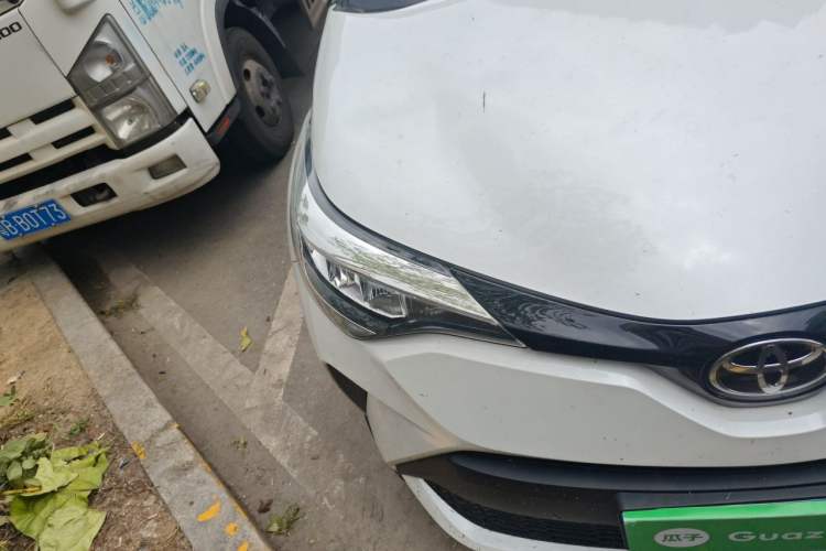Used Toyota C-HR 2021 2.0L Comfort Edition Right Front Headlight