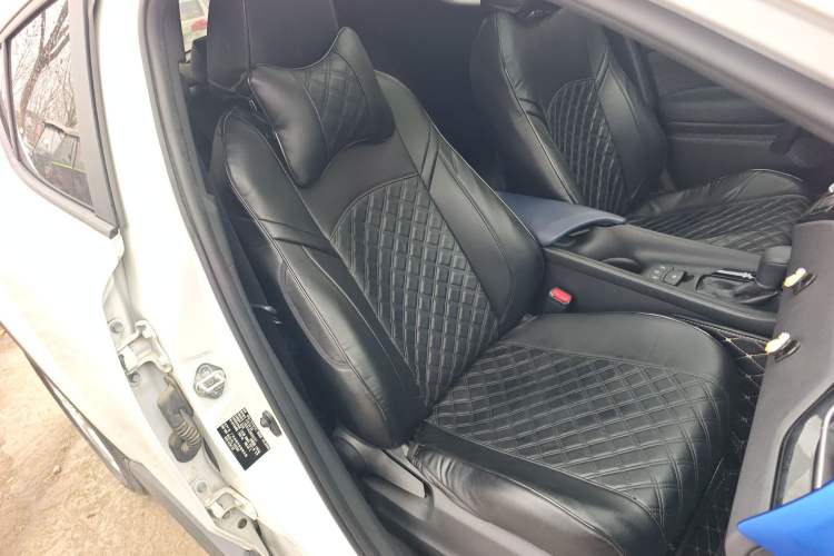 Used Toyota C-HR 2021 2.0L Comfort Edition Right Front Seat