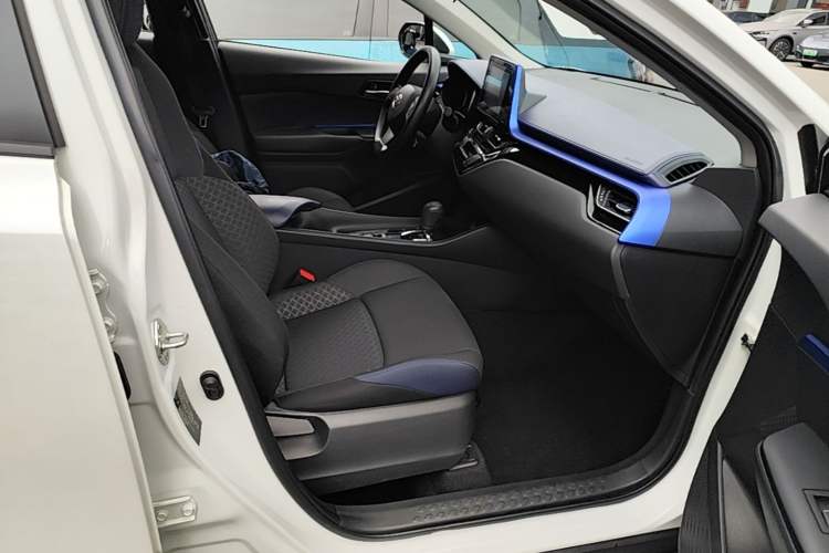 Used Toyota C-HR 2021 2.0L Comfort Edition Right Front Seat