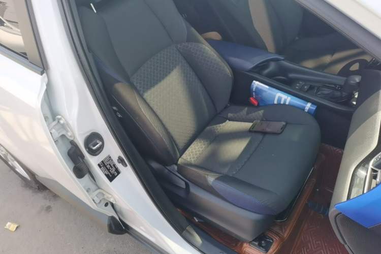 Used Toyota C-HR 2021 2.0L Comfort Edition Right Front Seat