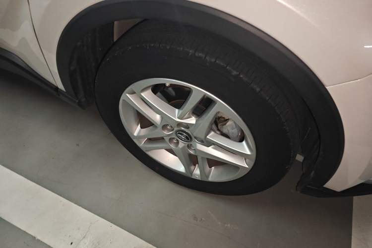 Used Toyota C-HR 2021 2.0L Comfort Edition Right Front Wheel Hub