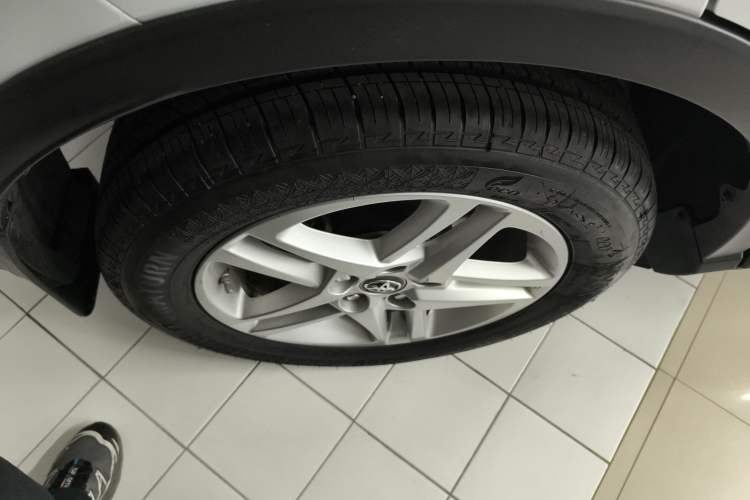 Used Toyota C-HR 2021 2.0L Comfort Edition Right Rear Wheel Hub