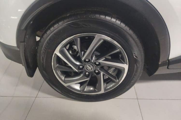 Used Toyota C-HR 2021 Dual-Motor 2.0L E-CVT Luxury Edition Right Rear Wheel Hub