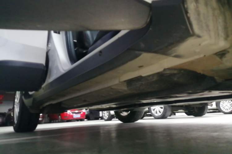 Used Toyota C-HR 2021 2.0L Comfort Edition Right Side Sill