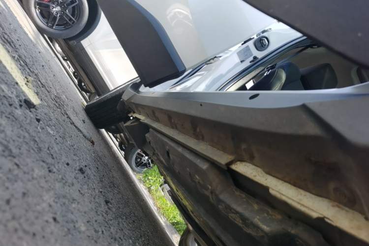Used Toyota C-HR 2021 2.0L Comfort Edition Right Side Sill