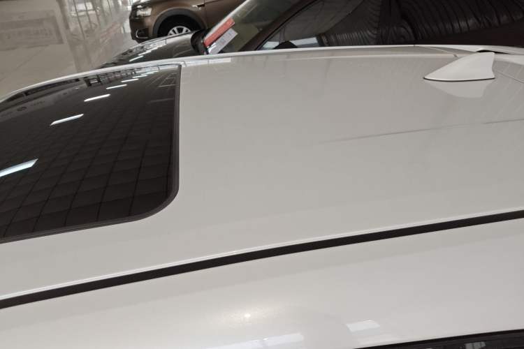 Used Toyota C-HR 2021 2.0L Luxury Edition Roof