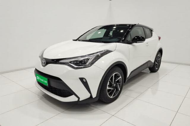 Ojetý Toyota C-HR 2021 2.0L Luxury Edition