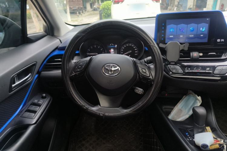 Used Toyota C-HR 2021 2.0L Comfort Edition Steering Wheel