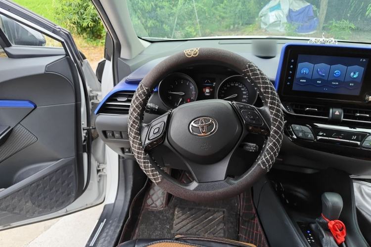 Used Toyota C-HR 2021 2.0L Comfort Edition Steering Wheel