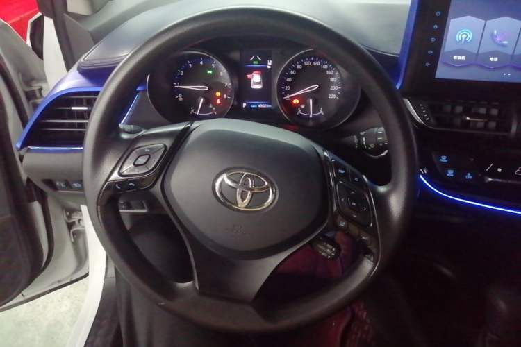 Used Toyota C-HR 2021 2.0L Comfort Edition Steering Wheel