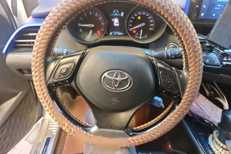Used Toyota C-HR 2021 2.0L Luxury Edition Steering Wheel