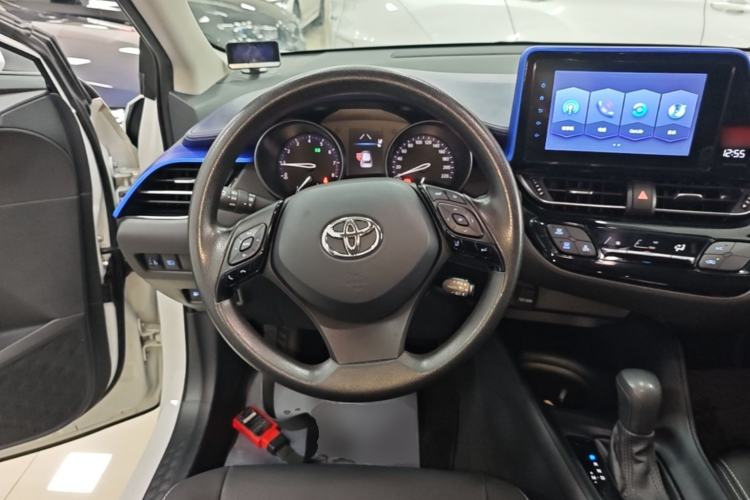Used Toyota C-HR 2021 2.0L Comfort Edition Steering Wheel