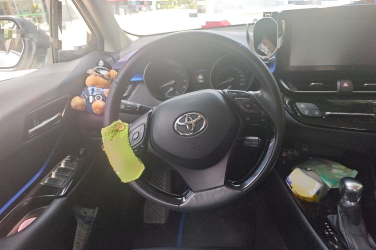 Used Toyota C-HR 2021 2.0L Luxury Edition Steering Wheel