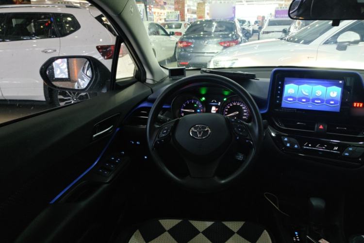 Used Toyota C-HR 2021 2.0L Comfort Edition Steering Wheel