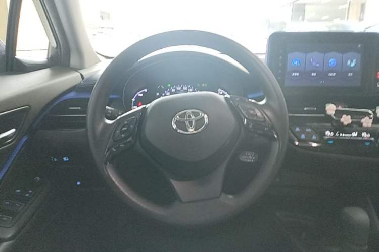 Used Toyota C-HR 2021 Dual-Motor 2.0L E-CVT Comfort Edition Steering Wheel
