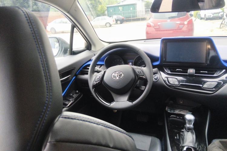 Used Toyota C-HR 2021 2.0L Luxury Edition Steering Wheel