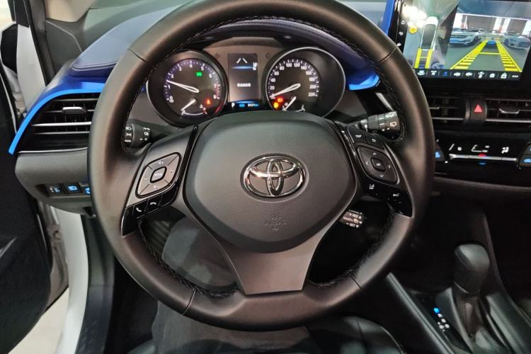Used Toyota C-HR 2021 2.0L Comfort Edition Steering Wheel