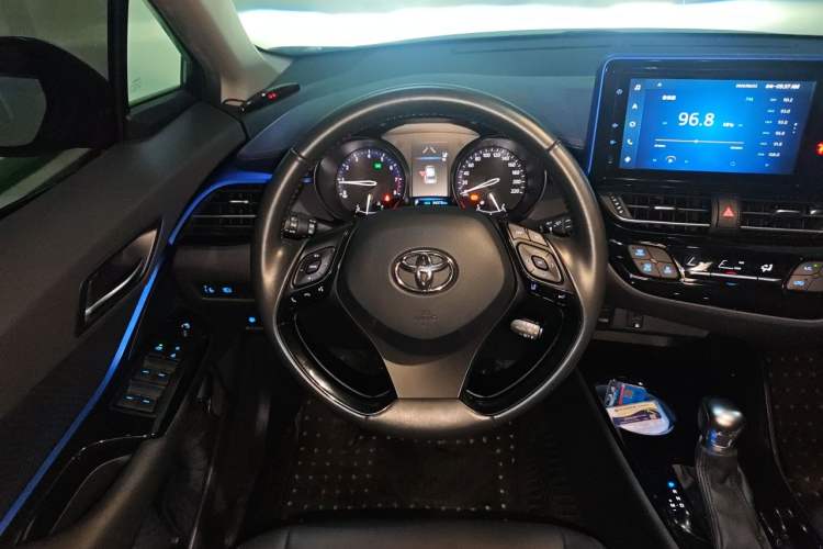 Used Toyota C-HR 2021 2.0L Comfort Edition Steering Wheel