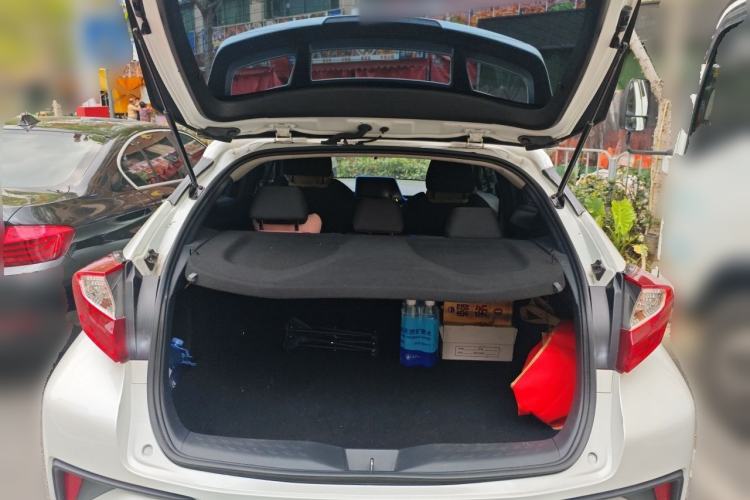 Used Toyota C-HR 2021 2.0L Comfort Edition Trunk