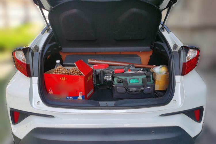Used Toyota C-HR 2021 Dual-Motor 2.0L E-CVT Comfort Edition Trunk