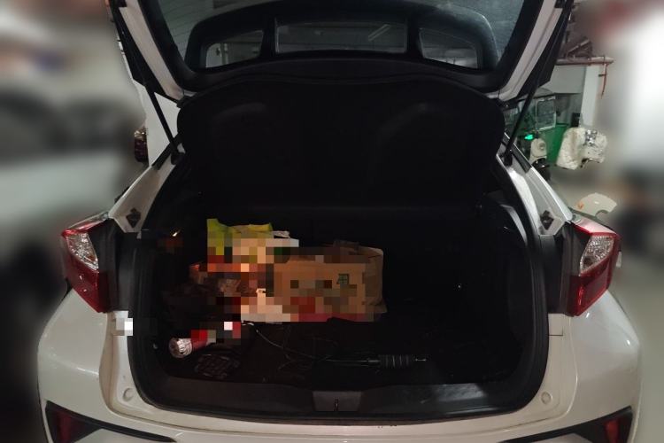 Used Toyota C-HR 2021 2.0L Comfort Edition Trunk