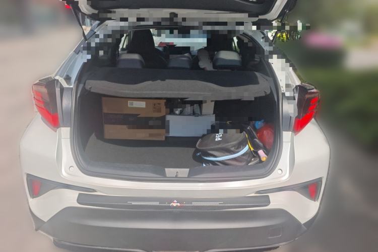 Used Toyota C-HR 2021 2.0L Luxury Edition Trunk
