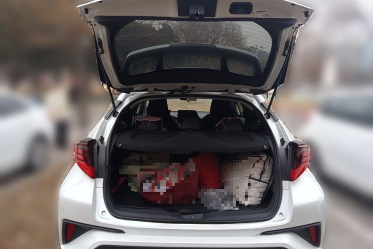 Used Toyota C-HR 2021 2.0L Luxury Edition Trunk