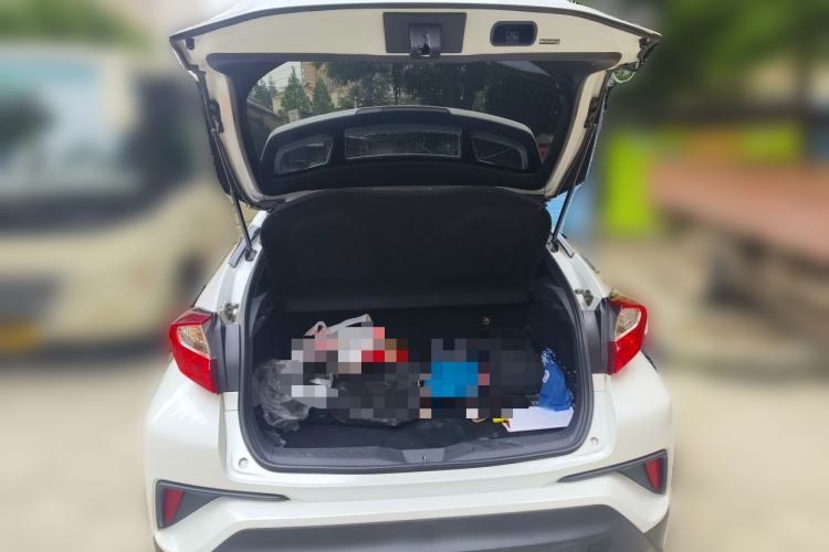 Used Toyota C-HR 2021 2.0L Comfort Edition Trunk