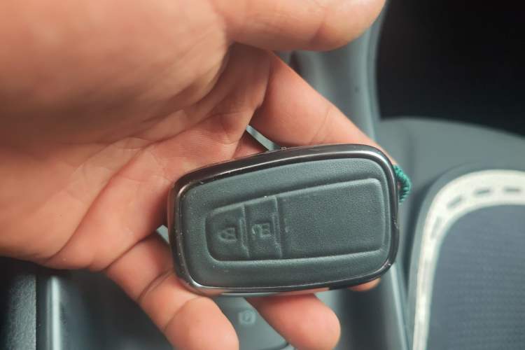 Used Toyota C-HR 2021 2.0L Comfort Edition Vehicle Key