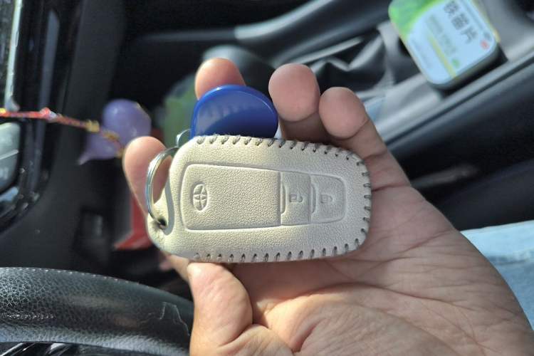 Used Toyota C-HR 2021 2.0L Comfort Edition Vehicle Key