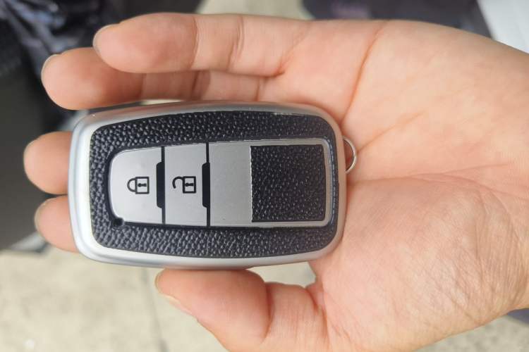 Used Toyota C-HR 2021 2.0L Comfort Edition Vehicle Key