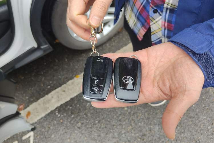 Used Toyota C-HR 2021 2.0L Comfort Edition Vehicle Key