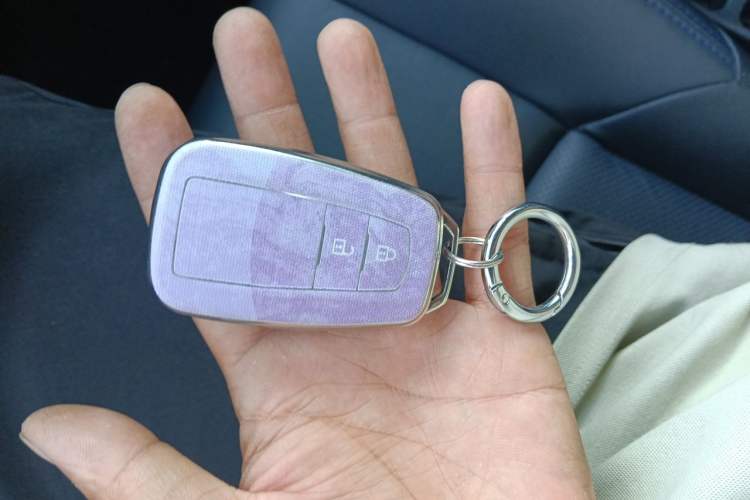 Used Toyota C-HR 2021 2.0L Luxury Edition Vehicle Key