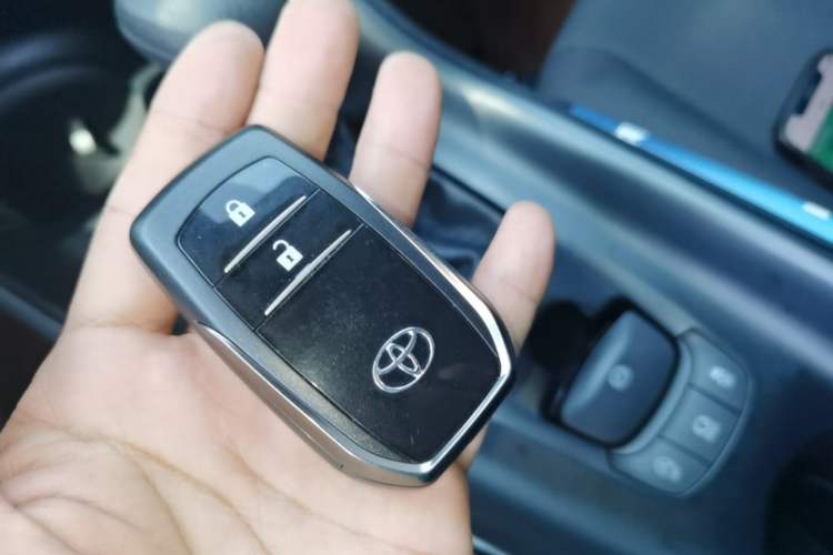 Used Toyota C-HR 2021 2.0L Comfort Edition Vehicle Key