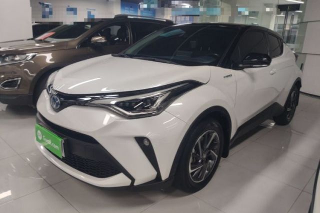 Used Toyota C-HR 2021 Dual-Motor 2.0L E-CVT Luxury Edition