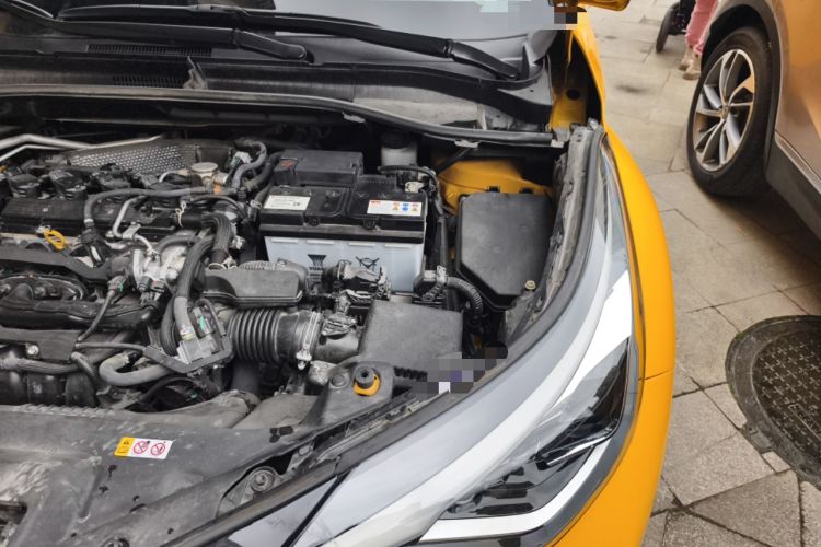 Used Toyota C-HR 2021 2.0L Luxury Edition Engine Bay Left